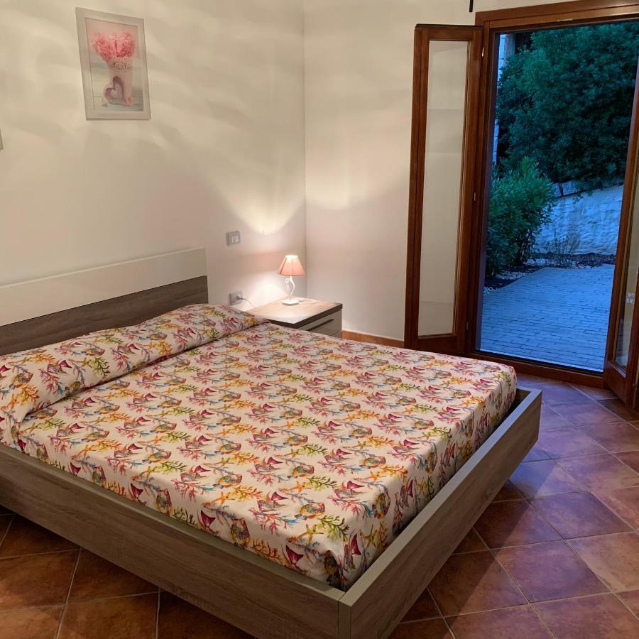 Residenza Il Melograno Villa Budoni Exterior foto