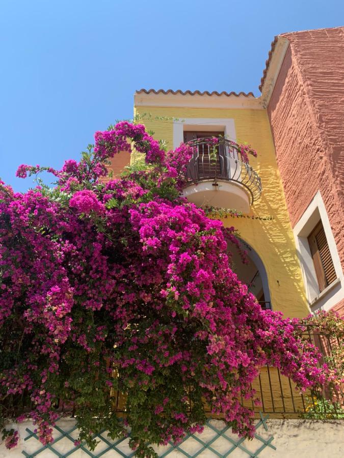 Residenza Il Melograno Villa Budoni Exterior foto