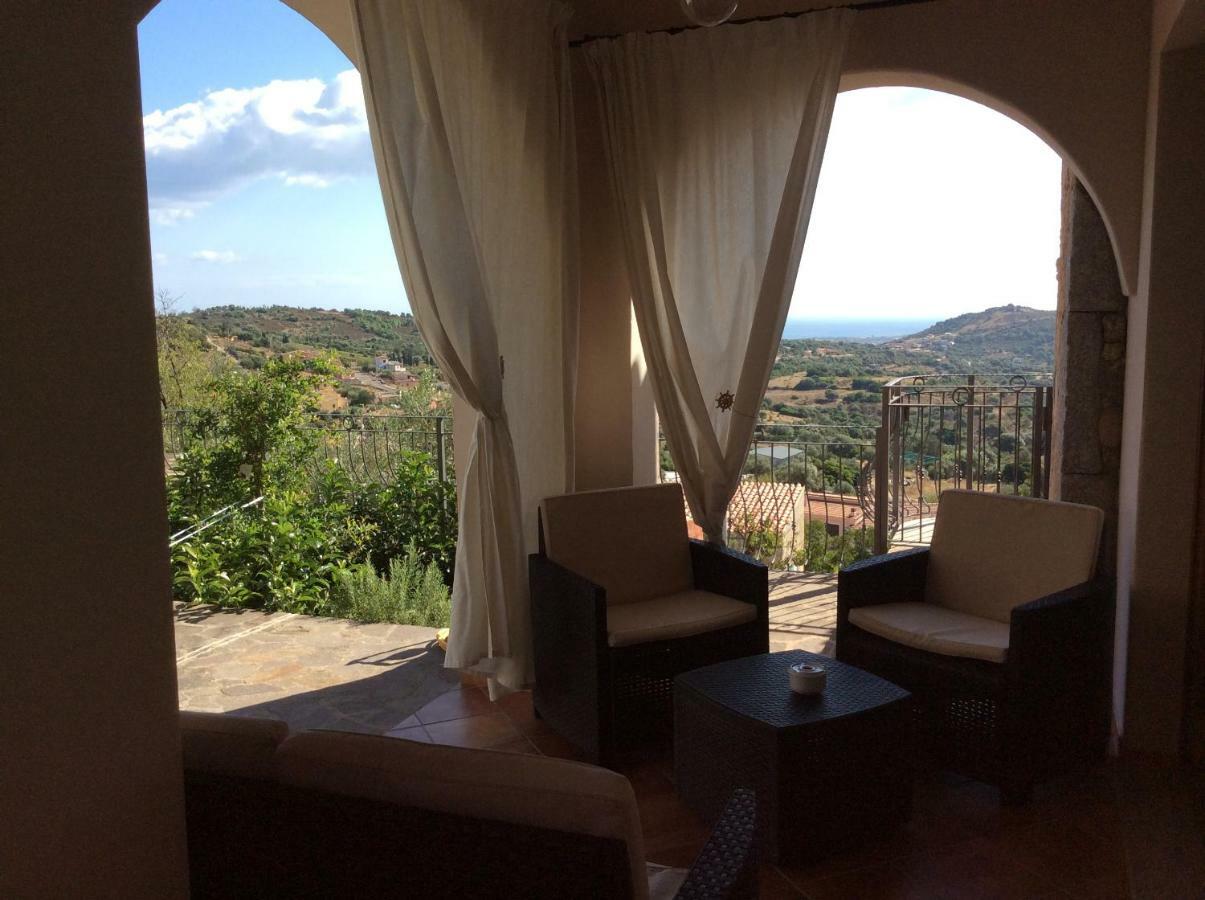 Residenza Il Melograno Villa Budoni Exterior foto